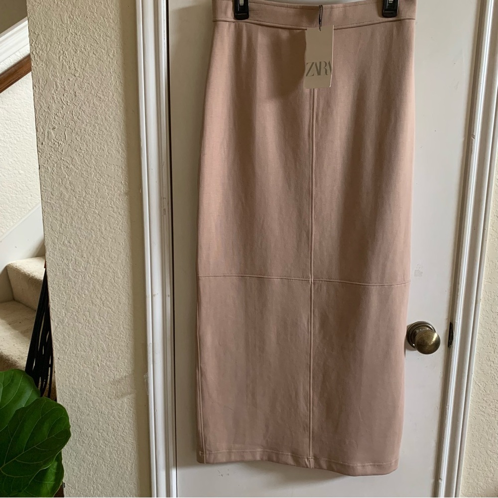 NWT Zara beautiful blush long skirt (38”) elastic waist, size L